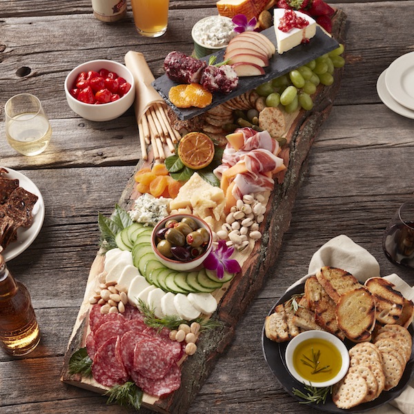 9 Tips for Building the Perfect Wedding Charcuterie Board