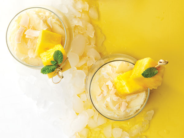 pineapple coconut slushy