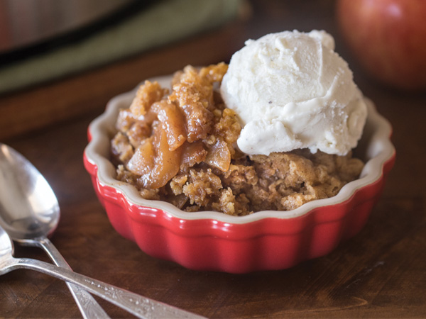 Slow Cooker Oatmeal Apple Cobbler  |  Hy-Vee