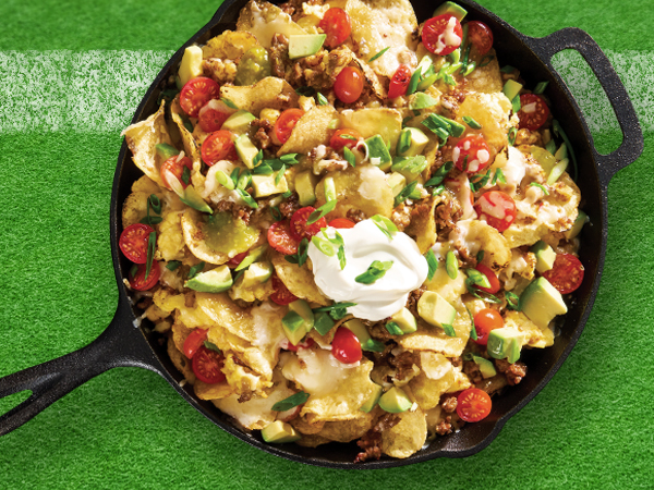 FritoLay Tailgate Meal of the Week: Tostitos Salsa Verde Nachos