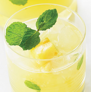 Pineapple Lemonade | Hy-Vee