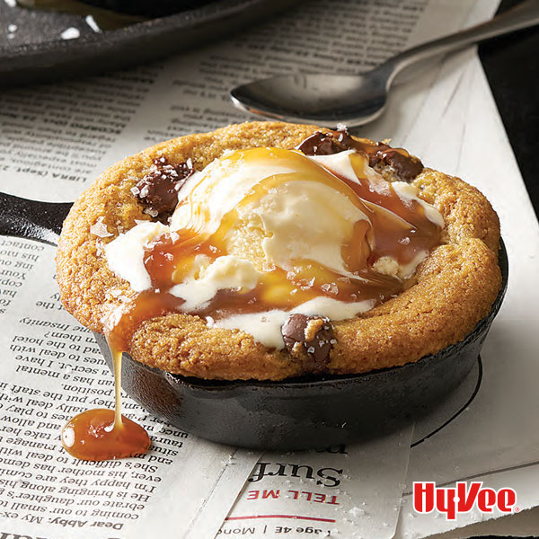 https://3f4c2184e060ce99111b-f8c0985c8cb63a71df5cb7fd729edcab.ssl.cf2.rackcdn.com/media/9008/skillet-cookie-sundaes-large.jpg